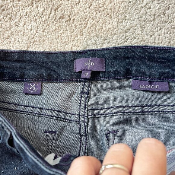 NYDJ Jeans Womens Sz 10 Bootcut Embellished Demin Mid Rise Stretch Lift Tuck - Picture 6 of 16